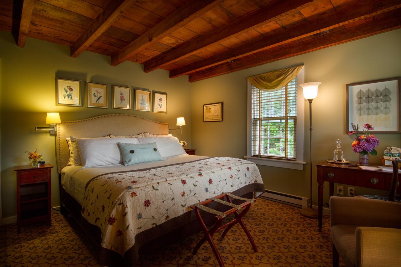 A Butlers Manor Bed & Breakfast เซาแทมป์ตัน ภายนอก รูปภาพ
